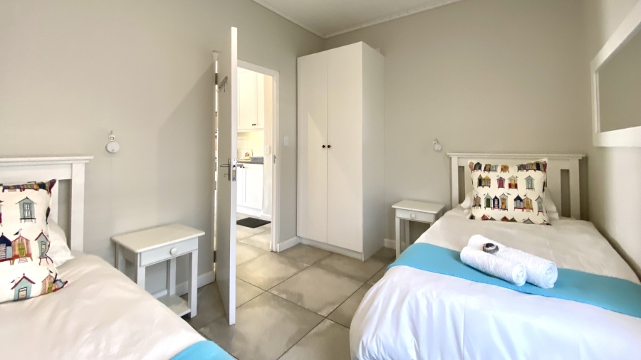 2 Bedroom Property for Sale in Elands Bay Western Cape